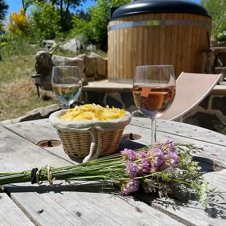Chalet Magnifique En Bord De *